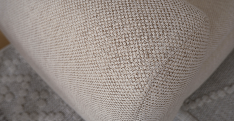 Nyra 3-seater sofa bed with wooden leg - Bouclé
